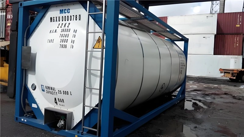 Rear view of a 25,000-liter ISO tank container showing the discharge valve, safety ladder, and maximum gross weight rating for chemical logistics.